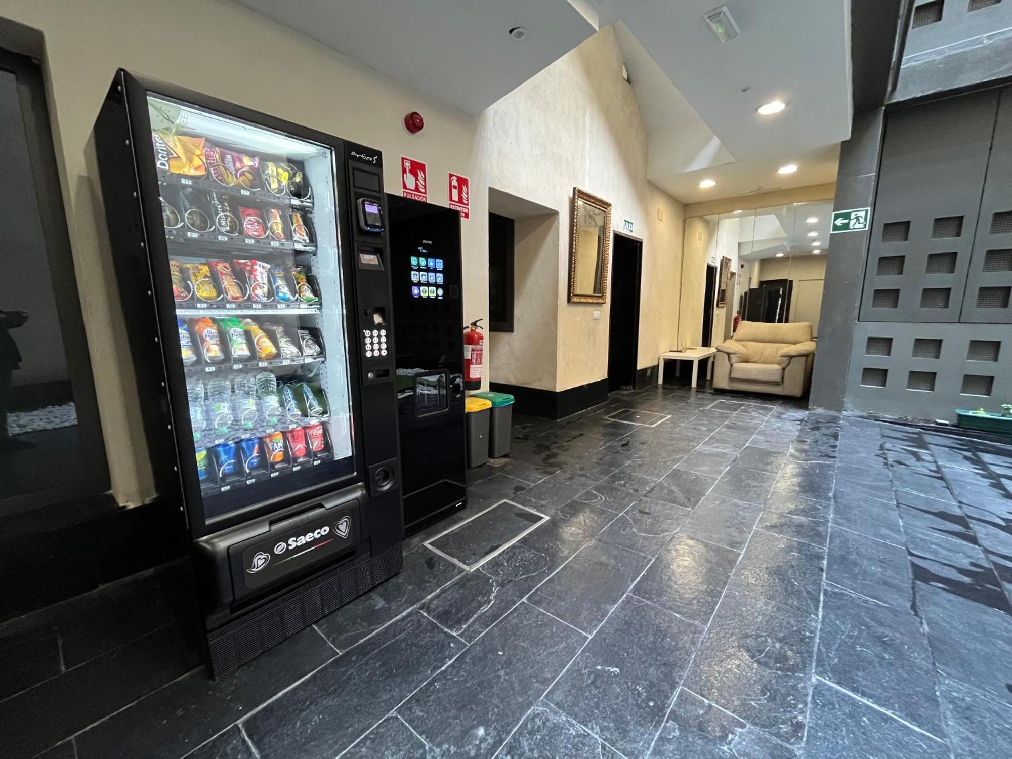 Center Sevilla Confort 6 Εξωτερικό φωτογραφία